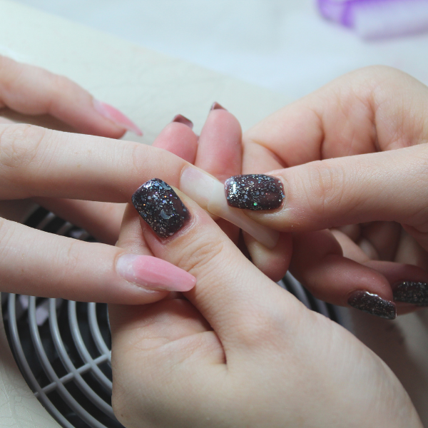 Nails Extension Removal