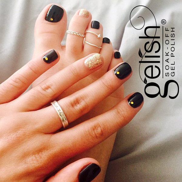 Gelish Manicure & Classic Pedicure